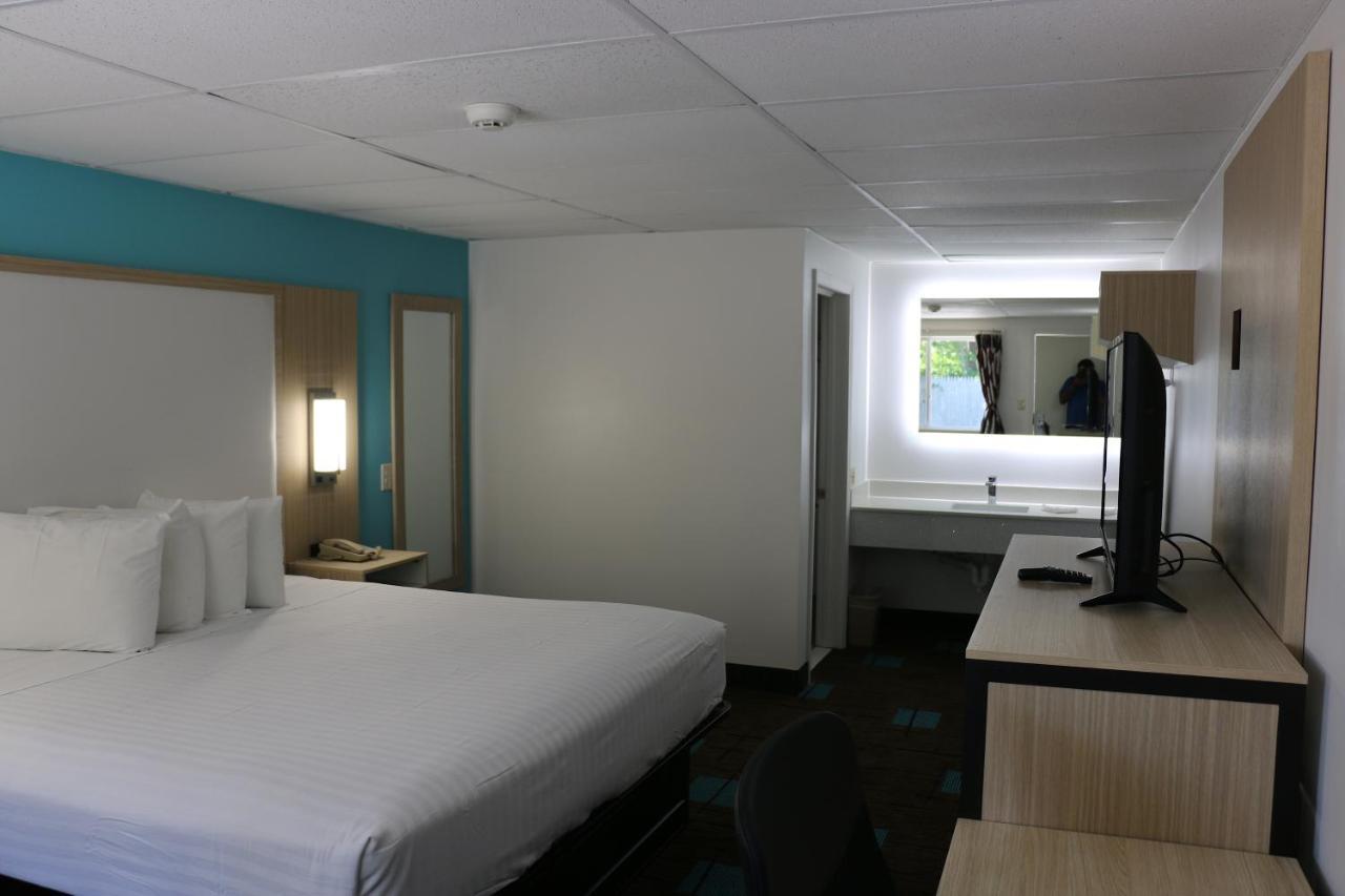 Howard Johnson By Wyndham West Yarmouth Cape Cod Buitenkant foto
